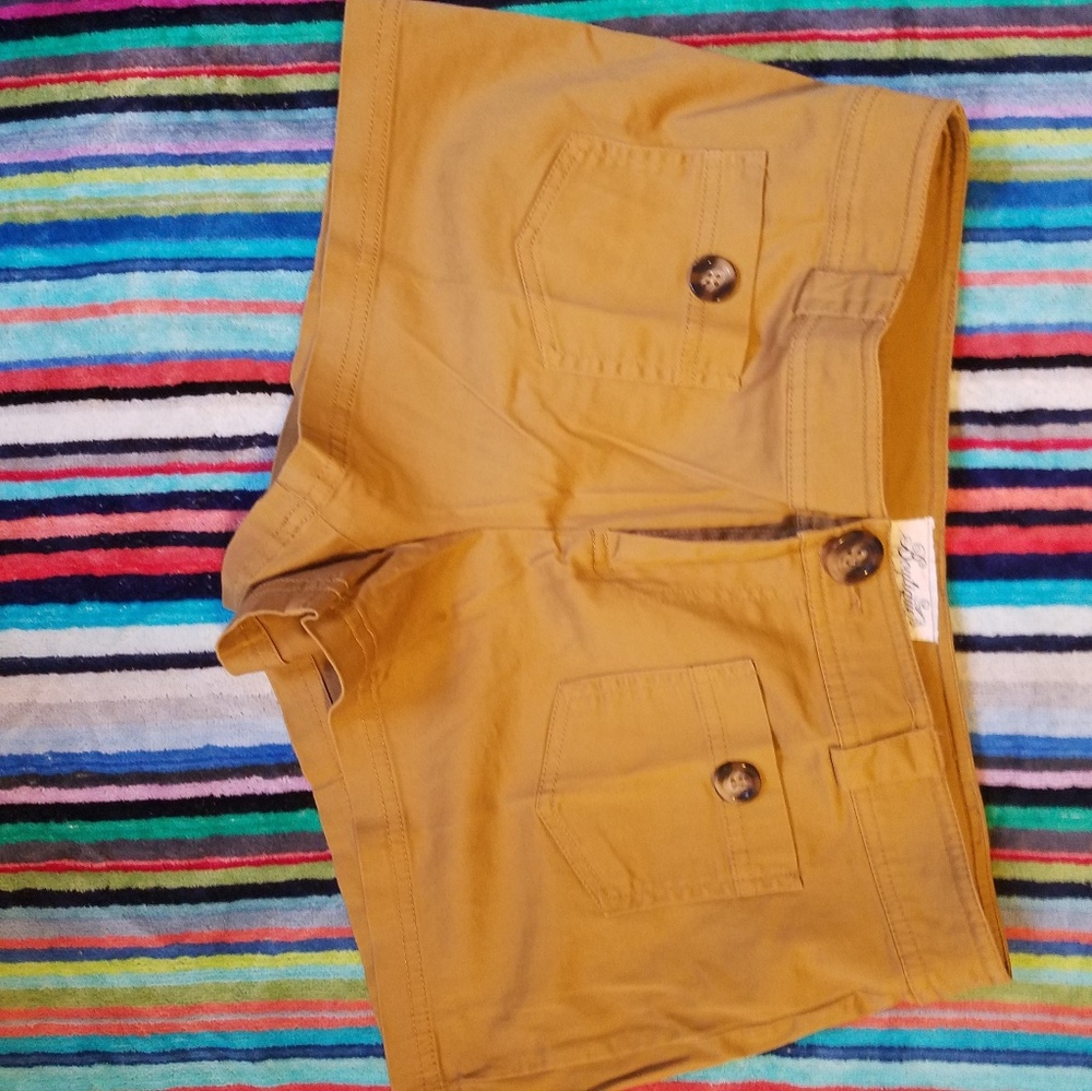 Boutique XXI Short